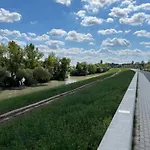 Kiraly Csaladi Apartman- Royal Family #freegarage Budapest
