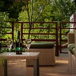Kiraly Csaladi Apartman- Royal Family #freegarage * Budapest