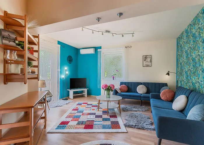 Kiraly Csaladi Apartman- Royal Family #freegarage