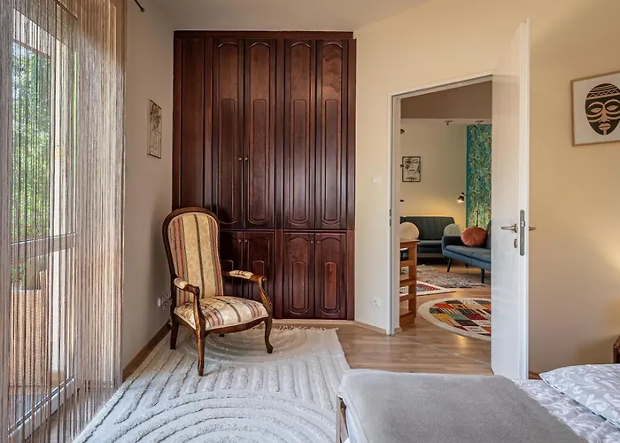 Lejlighed Kiraly Csaladi Apartman- Royal Family #freegarage